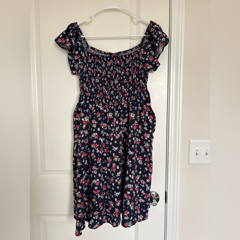 Torrid Navy Floral Off-Shoulder Dress with Red & White Blooms. Women size XS - Picture 7 of 9